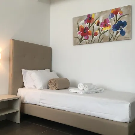 Grel キアラモンテ・グルフィ